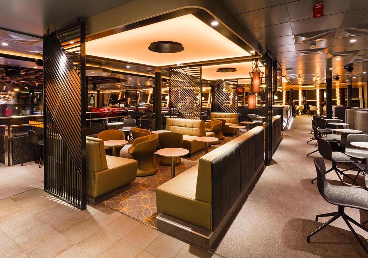 Viking Line Ferry Viking Grace - One-Way Journey From Turku To Stockholm Hotel Bagian luar foto