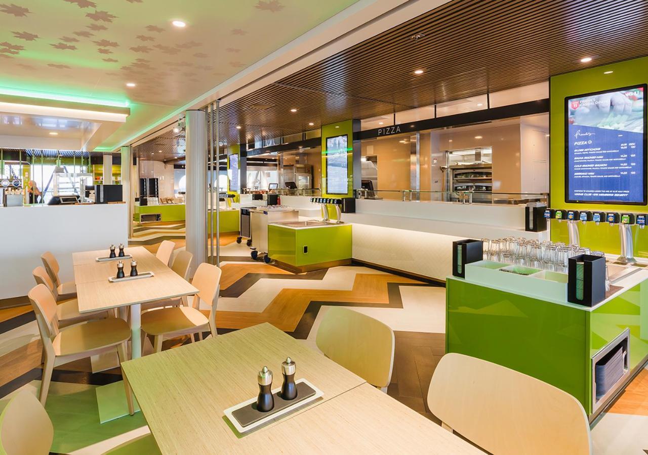 Viking Line Ferry Viking Grace - One-Way Journey From Turku To Stockholm Hotel Bagian luar foto
