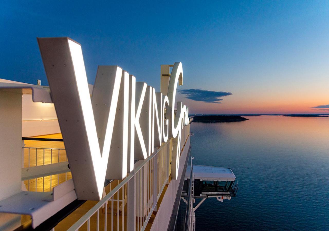 Viking Line Ferry Viking Grace - One-Way Journey From Turku To Stockholm Hotel Bagian luar foto